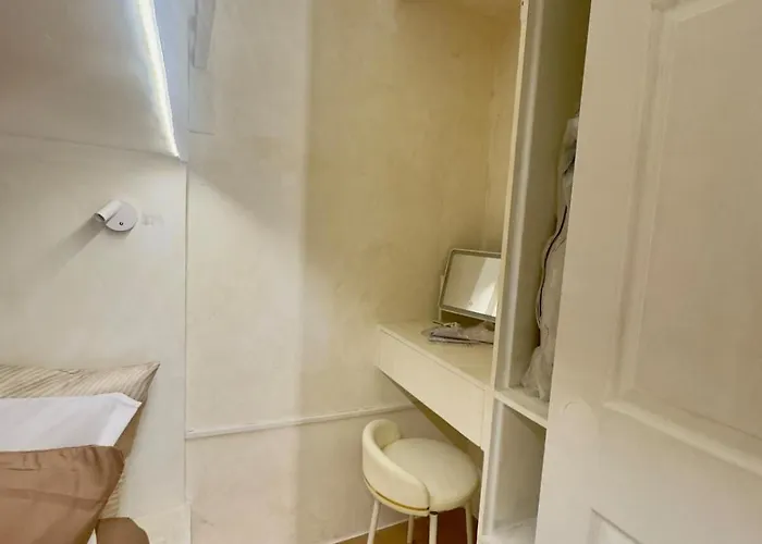 Taguig, Near Bgc Staycation