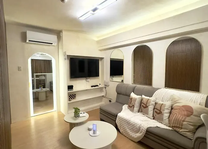 Taguig, Near Bgc Staycation Apartment