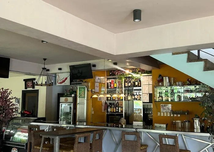 Taguig, Near Bgc Staycation Apartment
